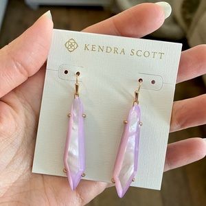 Kendra Scott Grey Earrings